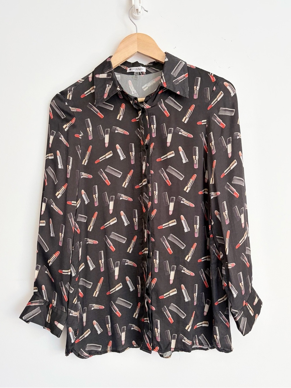 Spanner Lipstick Print Femme Glam Coquette Blouse Size XS